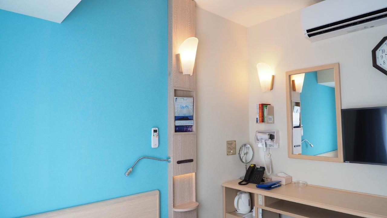 Toyoko Inn Yokohama Shiei-Chikatetsu Center Minami-Eki المظهر الخارجي الصورة