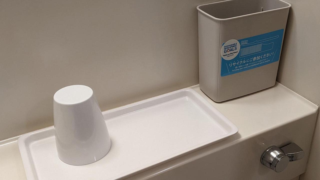 Toyoko Inn Yokohama Shiei-Chikatetsu Center Minami-Eki المظهر الخارجي الصورة